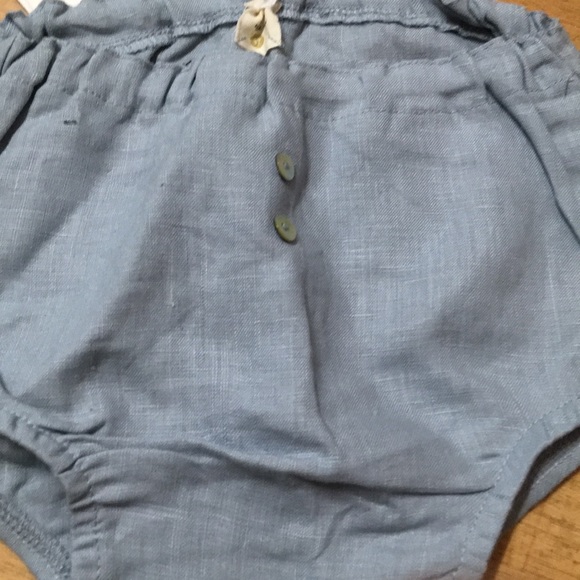 Bloomers - Picture 1 of 1